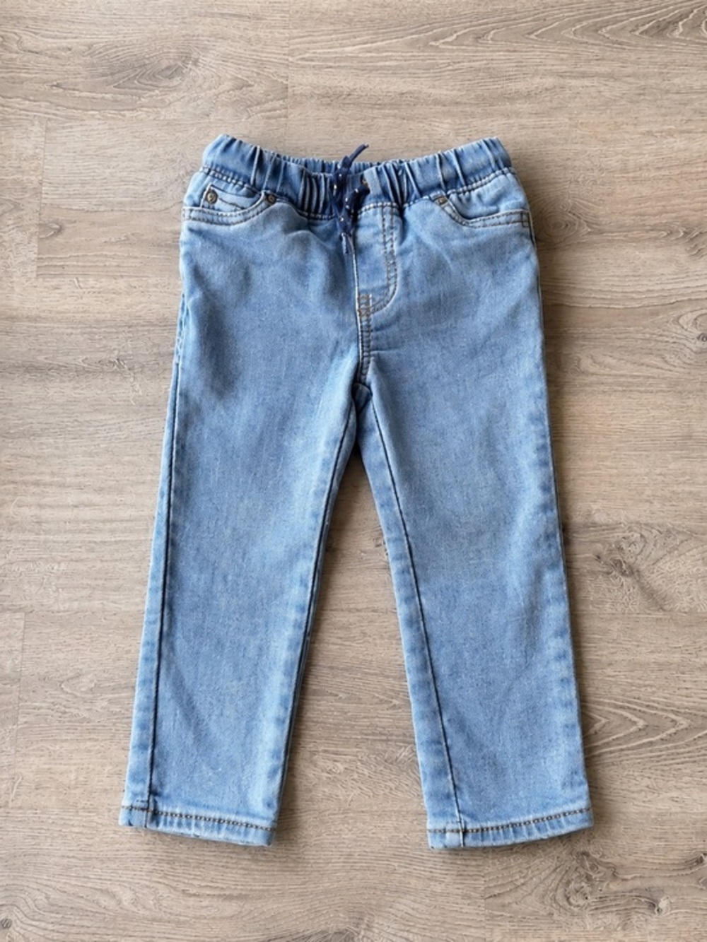Carter’s 2T Toddler Pull On Jeggings Light Wash Denim Jeans Stretch Waist